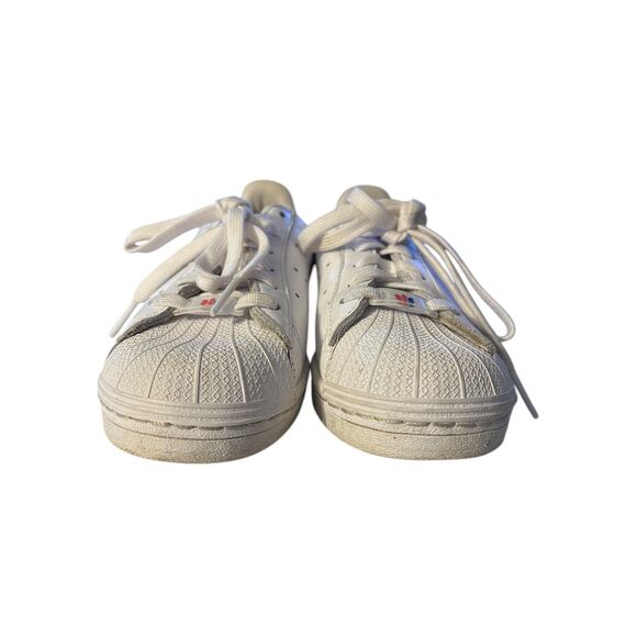 Boys Adidas Superstar Pure Cloud White Size 5.5 (equivalent to women's 7.5) - Picture 4 of 9